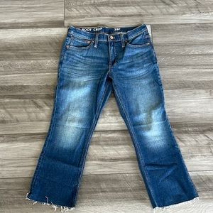 J Crew Petite 9" mid-rise demi-boot crop jean  size 28P